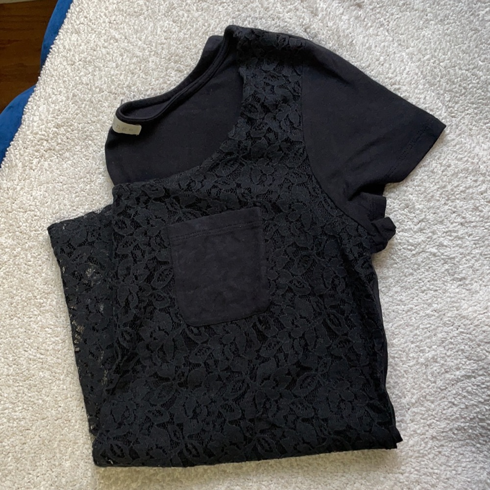 Bundle-Lace Pocket Shirt & Ribbed Tank-XS - Picture 3 of 5